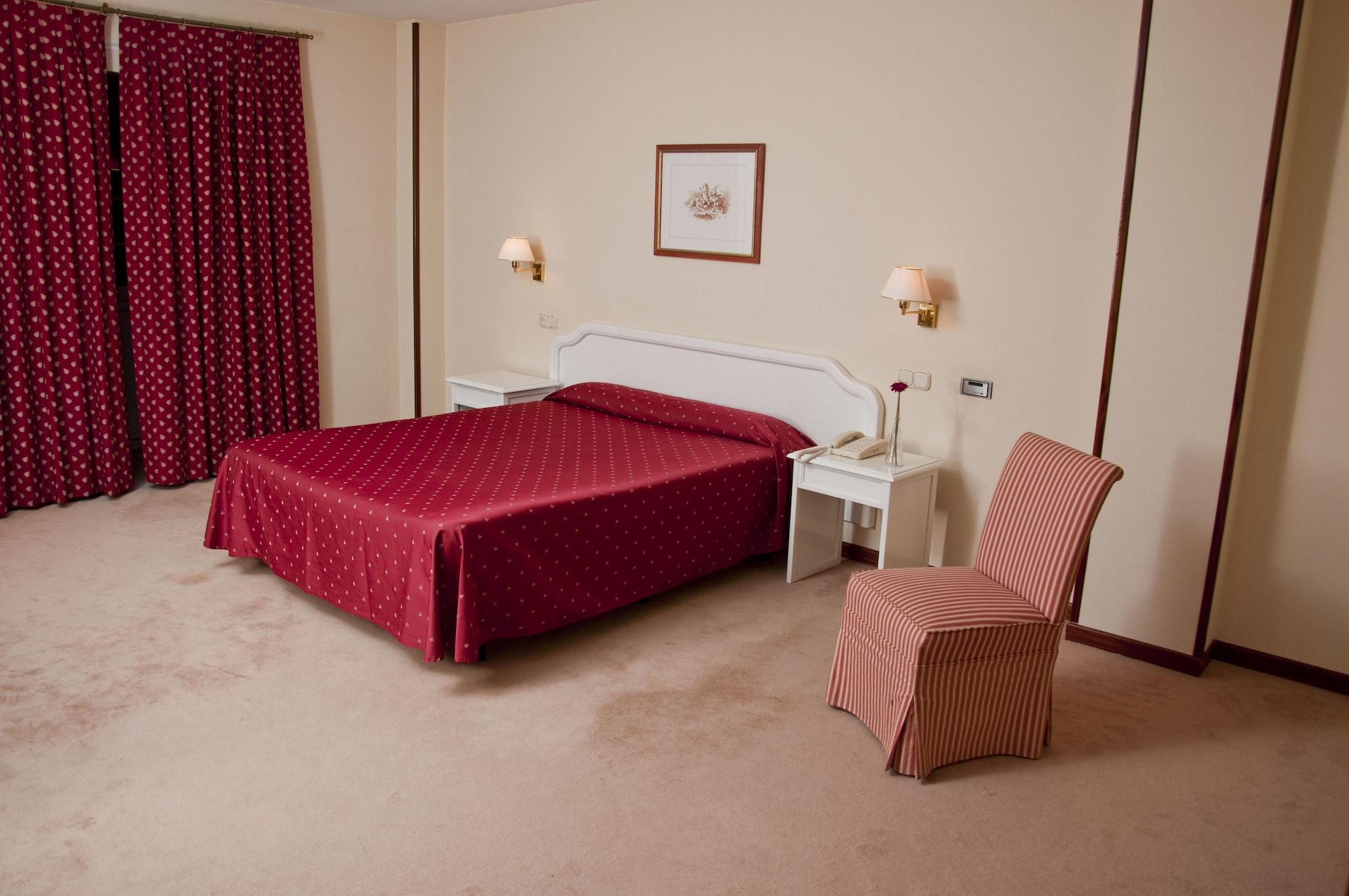 Mlc Benavente Hotel Luaran gambar