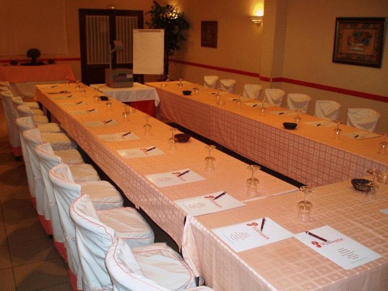 Mlc Benavente Hotel Kemudahan gambar