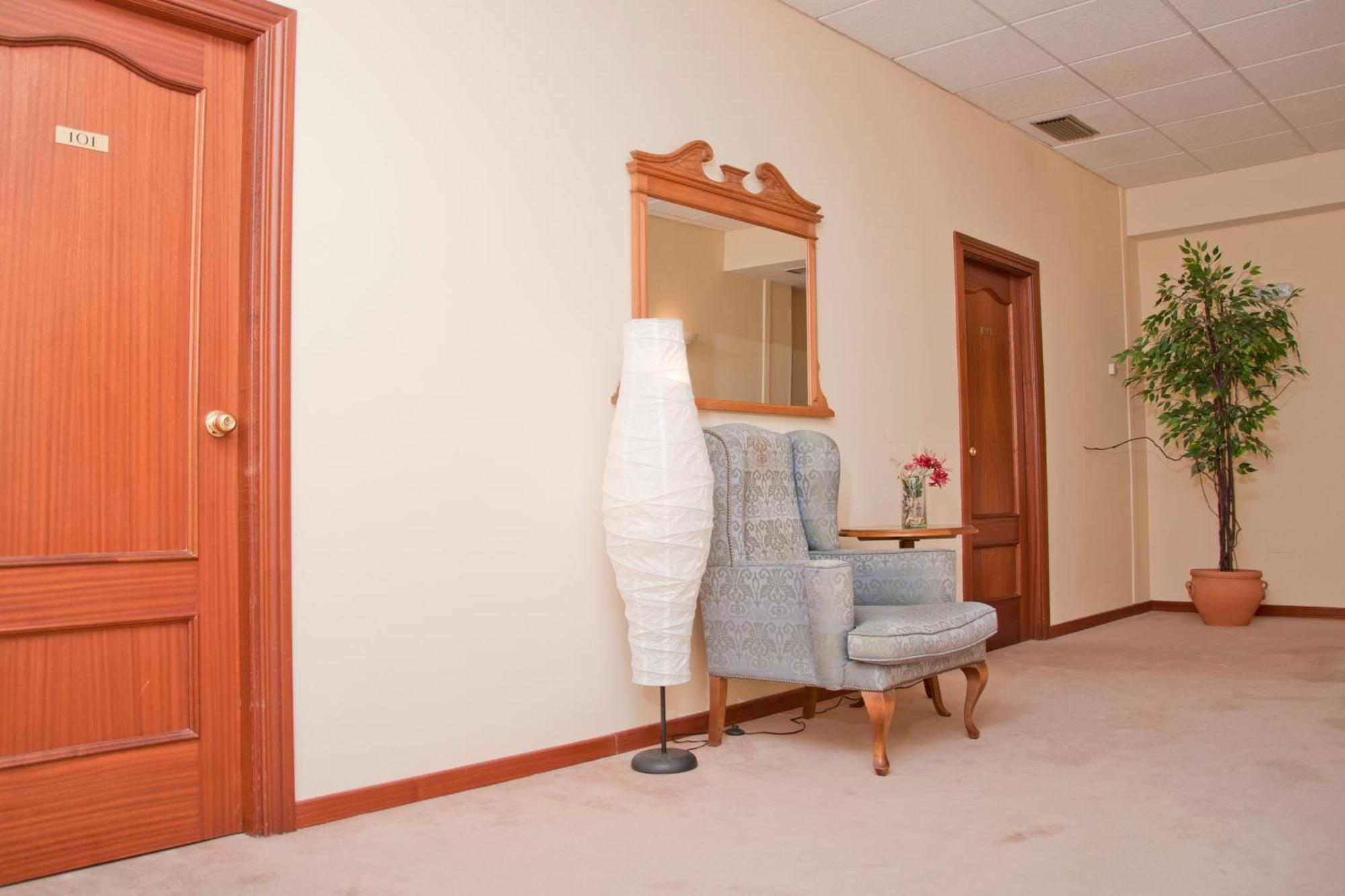 Mlc Benavente Hotel Luaran gambar