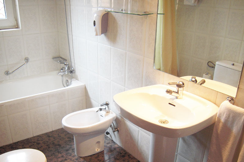 Mlc Benavente Hotel Luaran gambar